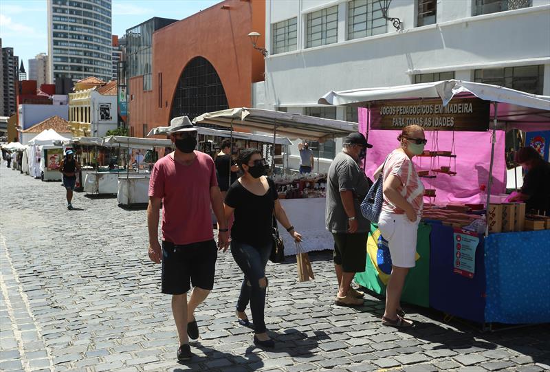 Trecho da Feira do Largo terÃ¡ reconfiguraÃ§Ã£o de barracas a partir deste domingo